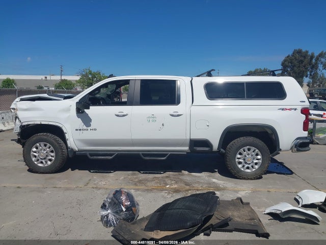 1GC1YNEY5MF258607 Chevrolet Silverado 2500hd 4wd Standard Bed Lt