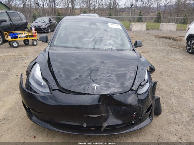Продажа на аукционе авто 2022 Tesla Model 3 Long Range Dual Motor All-wheel Drive, vin: 5YJ3E1EB7NF313621, номер лота: 44818097