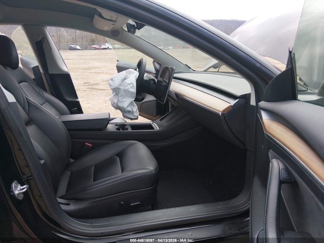 Продажа на аукционе авто 2022 Tesla Model 3 Long Range Dual Motor All-wheel Drive, vin: 5YJ3E1EB7NF313621, номер лота: 44818097