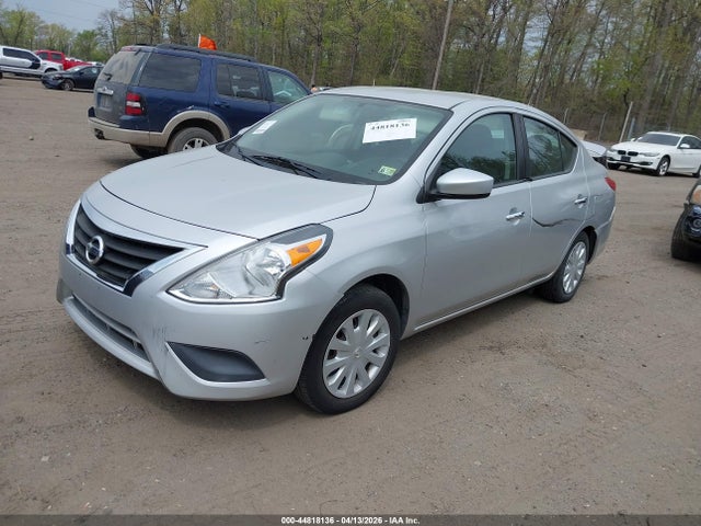 2019 NISSAN VERSA 3N1CN7AP8KL828356 Photo 1