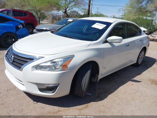 Nissan Altima 2.5 S 2015 1N4AL3AP1FC469099 Image 2