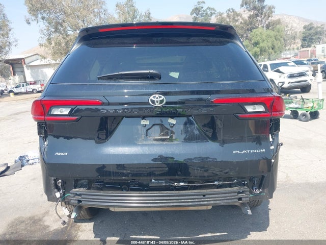Toyota Grand Highlander Platinum 2026 5TDAAAB54TS114634 Image 17