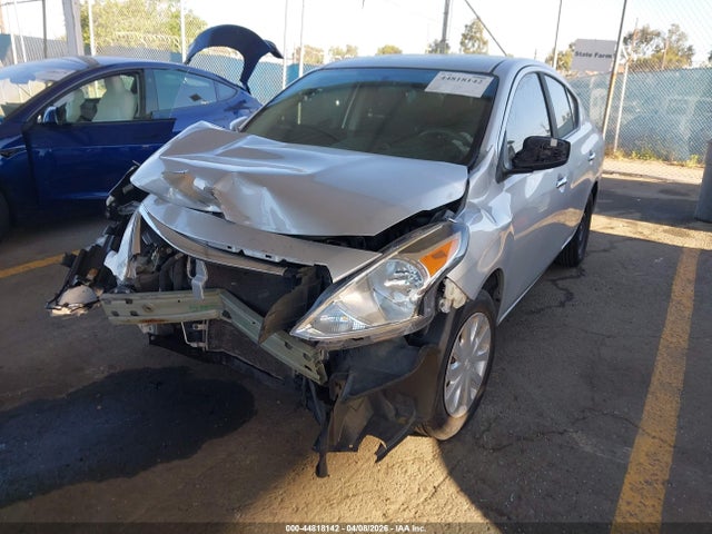 3N1CN7AP3JK440441 Nissan Versa 1.6 Sv