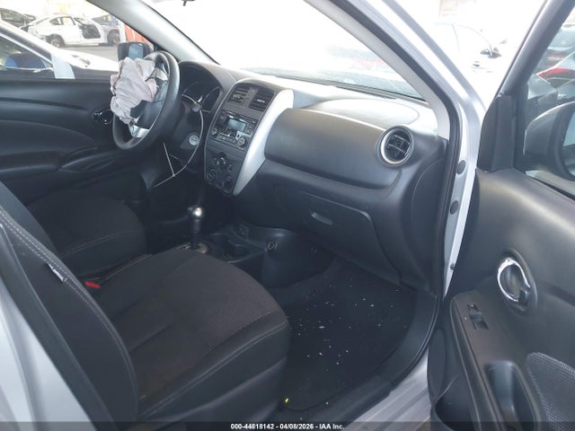 3N1CN7AP3JK440441 Nissan Versa 1.6 Sv