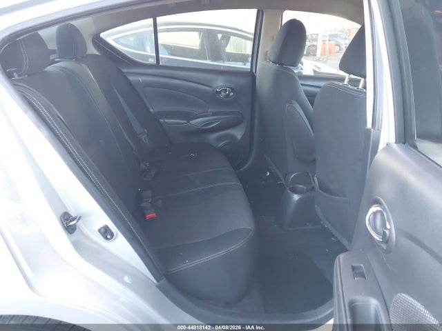 3N1CN7AP3JK440441 Nissan Versa 1.6 Sv