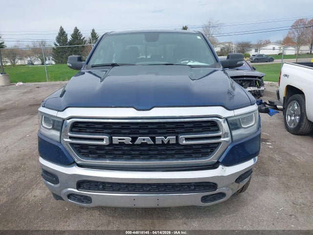 Продажа на аукционе авто 2023 Ram 1500 Big Horn  4x4 5'7 Box, vin: 1C6RRFFG8PN583538, номер лота: 44818145