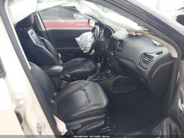 44818160 :رقم المزاد ، 3C4NJCCB2JT240365 vin ، 2018 Jeep Compass Limited Fwd مزاد بيع