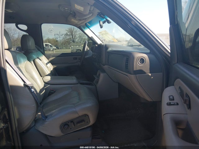 2001 CHEVROLET TAHOE 1GNEC13T31J282582 Photo 4