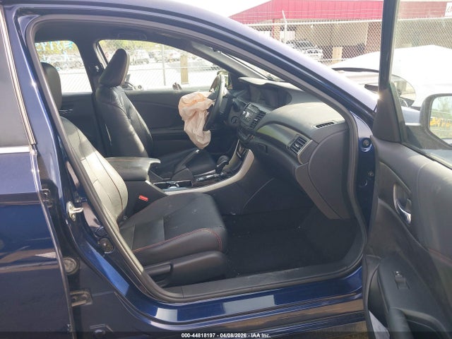 Продаж на аукціоні авто 2017 Honda Accord Sport Se, vin: 1HGCR2F17HA042641, номер лоту: 44818197
