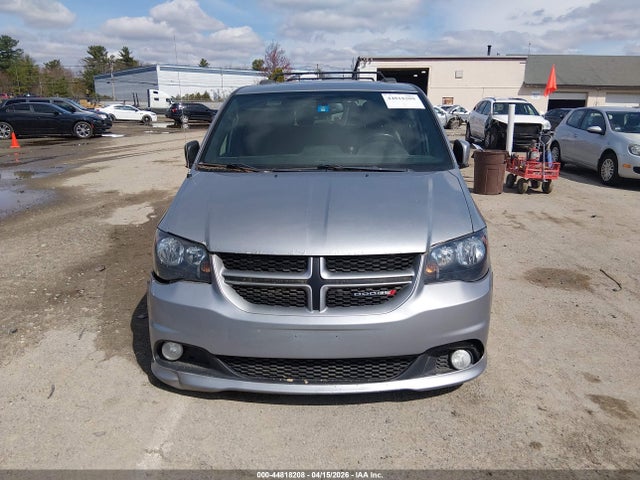 Продажа на аукционе авто 2017 Dodge Grand Caravan Gt, vin: 2C4RDGEG2HR845427, номер лота: 44818208
