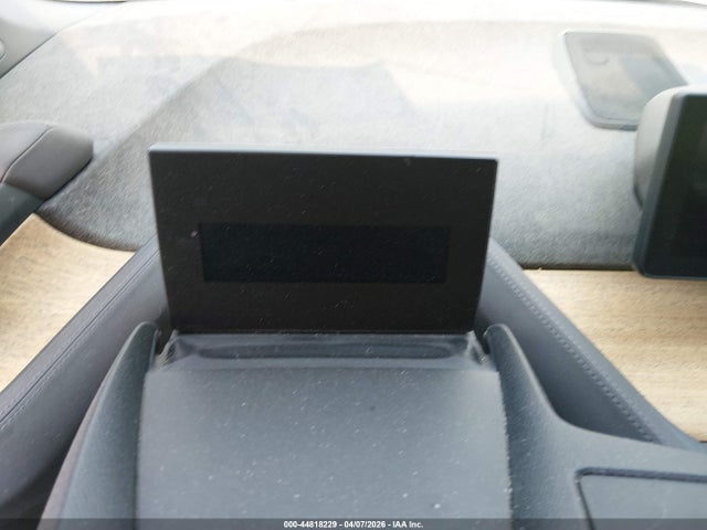 44818229 :رقم المزاد ، WBY1Z2C54EVX51043 vin ، 2014 Bmw I3 مزاد بيع