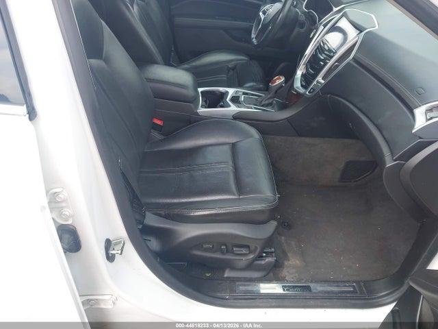 44818233 :رقم المزاد ، 3GYFNBE37GS543675 vin ، 2016 Cadillac Srx Luxury Collection مزاد بيع