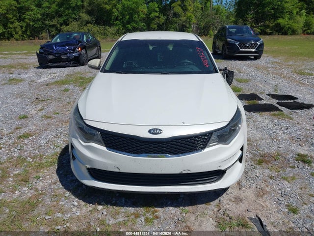 2016 Kia Optima Lx მანქანა იყიდება აუქციონზე, vin: KNAGT4L31G5084651, აუქციონის ნომერი: 44818238