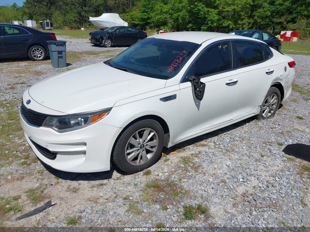2016 Kia Optima Lx მანქანა იყიდება აუქციონზე, vin: KNAGT4L31G5084651, აუქციონის ნომერი: 44818238