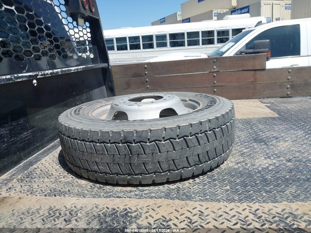 44818260 :رقم المزاد ، 3C7WRNFL7KG672072 vin ، 2019 Ram 5500 Chassis Tradesman/slt/laramie/limited مزاد بيع