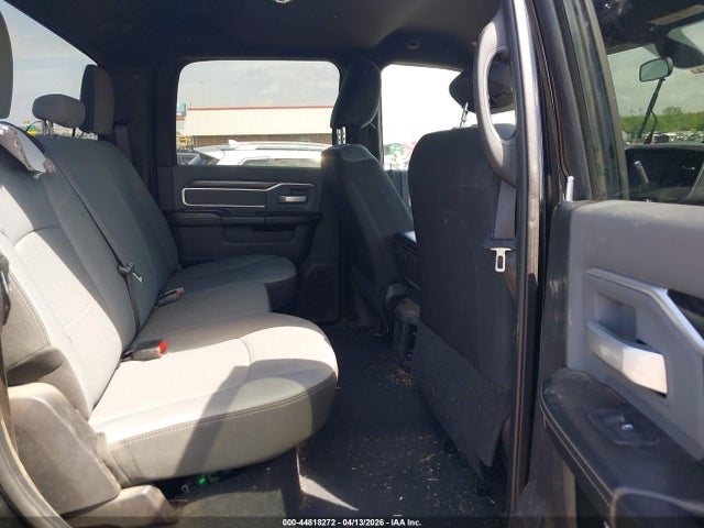 Продажа на аукционе авто 2022 Ram 2500 Big Horn  4x4 6'4 Box, vin: 3C6UR5DL2NG248124, номер лота: 44818272