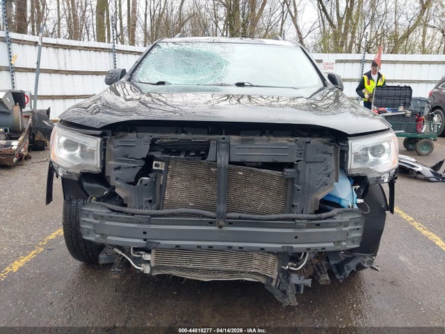 44818277 :رقم المزاد ، 1GKKNXLS1KZ222937 vin ، 2019 Gmc Acadia Denali مزاد بيع