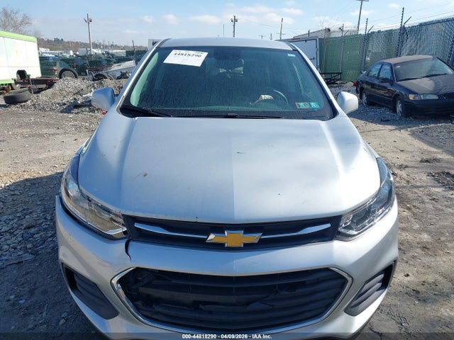 KL7CJKSB4MB318182 Chevrolet Trax Fwd Ls