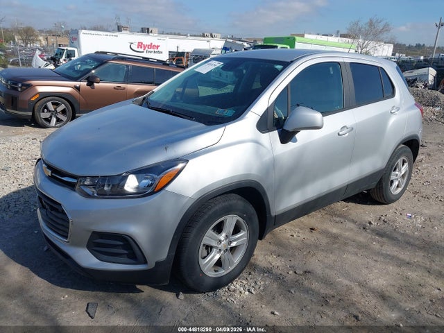 KL7CJKSB4MB318182 Chevrolet Trax Fwd Ls