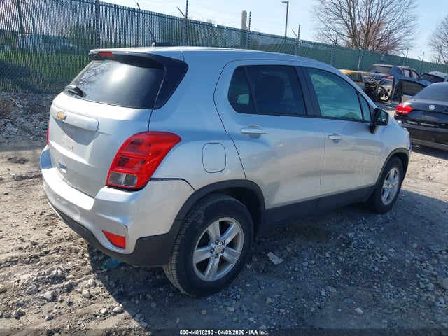 KL7CJKSB4MB318182 Chevrolet Trax Fwd Ls