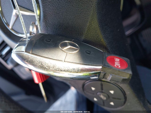 Продаж на аукціоні авто 2010 Mercedes-benz Glk 350, vin: WDCGG5GB7AF351429, номер лоту: 44818298