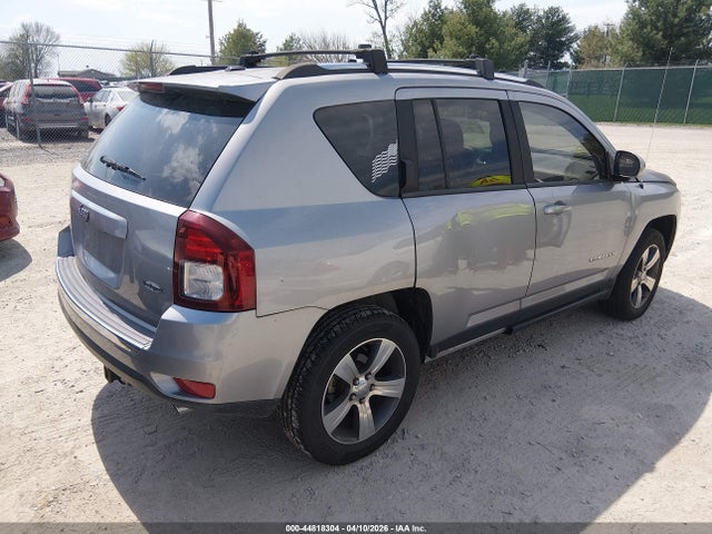 44818304 :رقم المزاد ، 1C4NJDEB3GD586958 vin ، 2016 Jeep Compass High Altitude Edition مزاد بيع