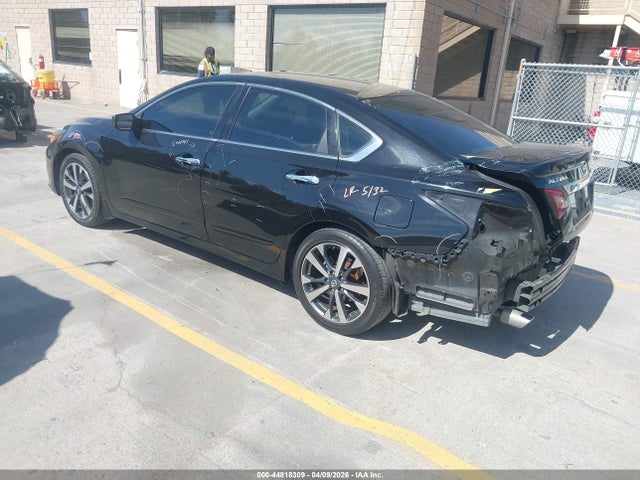 1N4AL3AP0HC115626 Nissan Altima 2.5 Sr