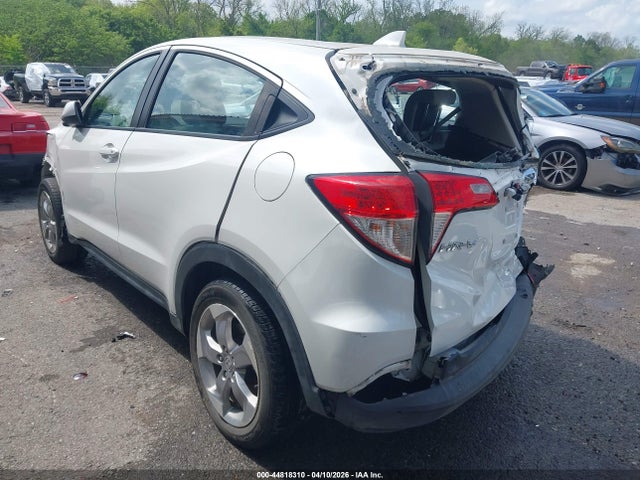 Продажа на аукционе авто 2022 Honda Hr-v 2wd Lx, vin: 3CZRU5H32NM724990, номер лота: 44818310
