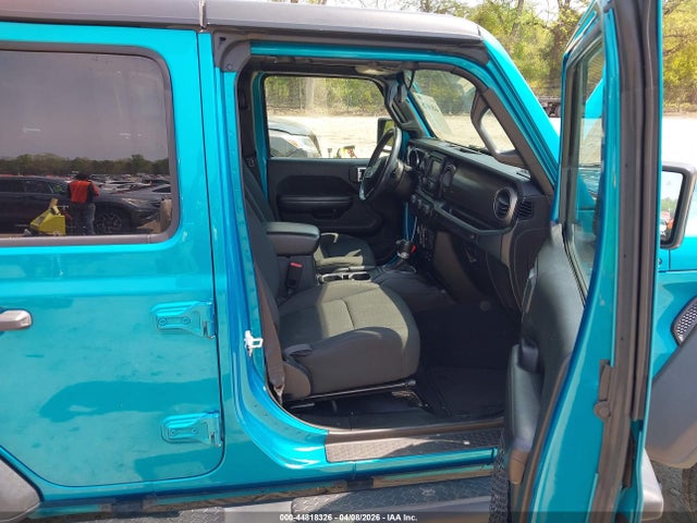 1C4HJXDG9KW644290 Jeep Wrangler Unlimited Sport S 4x4