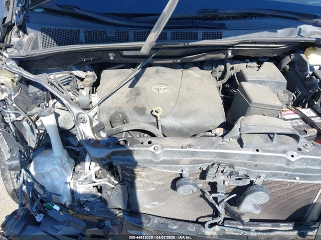 2017 TOYOTA SIENNA 5TDXZ3DC8HS830468 Photo 9