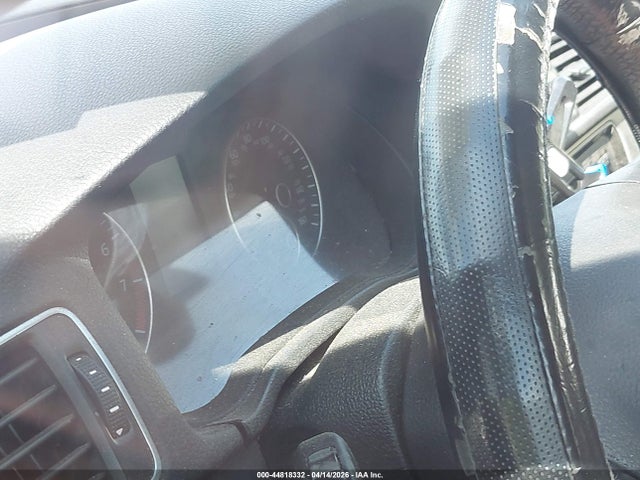 44818332 :رقم المزاد ، 1VWBT7A38EC091085 vin ، 2014 Volkswagen Passat 1.8t Se مزاد بيع
