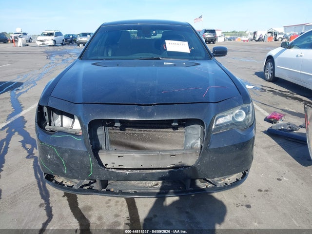 44818337 :رقم المزاد ، 2C3CCABG0FH766288 vin ، 2015 Chrysler 300 300s مزاد بيع