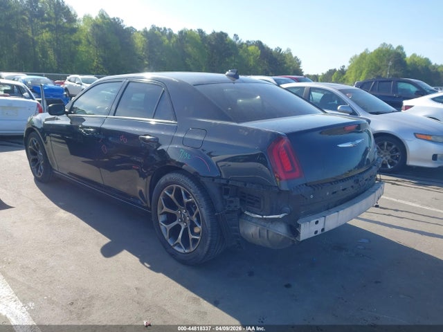 44818337 :رقم المزاد ، 2C3CCABG0FH766288 vin ، 2015 Chrysler 300 300s مزاد بيع