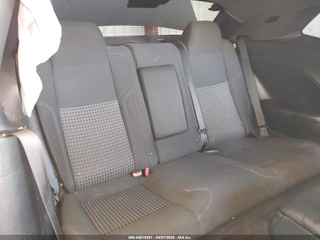 44818381 :رقم المزاد ، 2C3CDZAG2JH204706 vin ، 2018 Dodge Challenger Sxt مزاد بيع