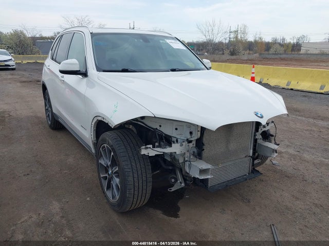 2016 BMW X5 5UXKR0C51G0U49086 Photo 5