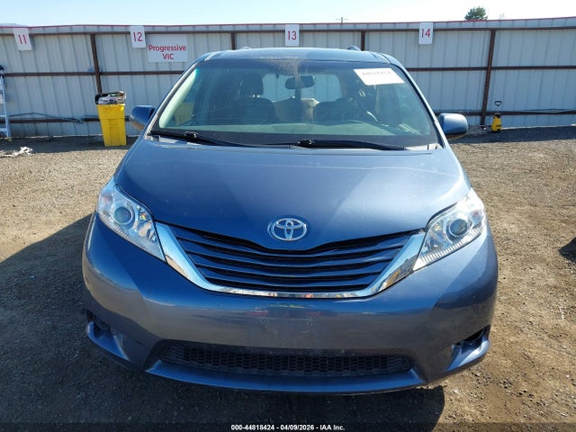 5TDJK3DC1GS135211 Toyota Sienna Le 7 Passenger