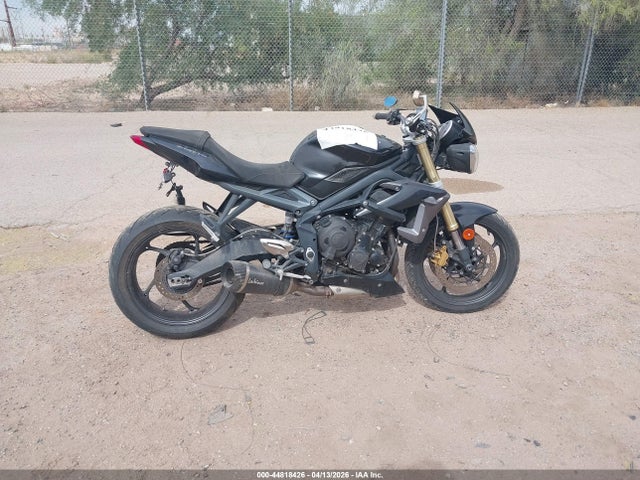 Продаж на аукціоні авто 2013 Triumph Motorcycle Street Triple, vin: SMTL02NE9DT601913, номер лоту: 44818426