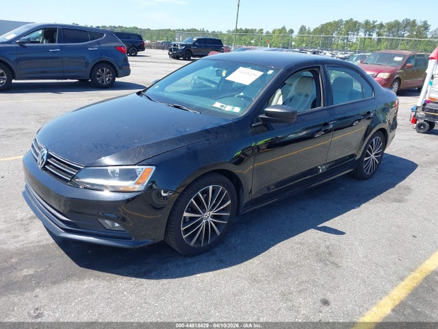 44818429 :رقم المزاد ، 3VWD17AJ9GM270945 vin ، 2016 Volkswagen Jetta 1.8t Sport مزاد بيع