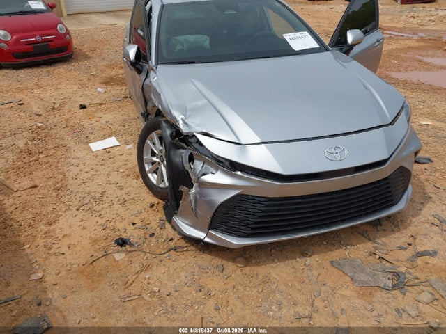 Продажа на аукционе авто 2025 Toyota Camry Le, vin: 4T1DAACK3SU166375, номер лота: 44818437