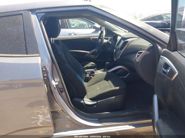 2016 HYUNDAI VELOSTER KMHTC6AD6GU277002 Photo 4