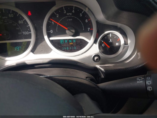 2010 Jeep Wrangler Unlimited Rubicon მანქანა იყიდება აუქციონზე, vin: 1J4HA6H14AL126579, აუქციონის ნომერი: 44818458