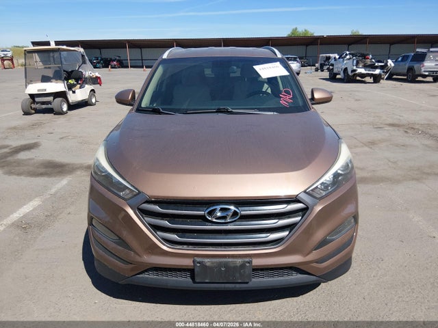 Hyundai TUCSON SE 2016 KM8J33A4XGU159489 Image 11