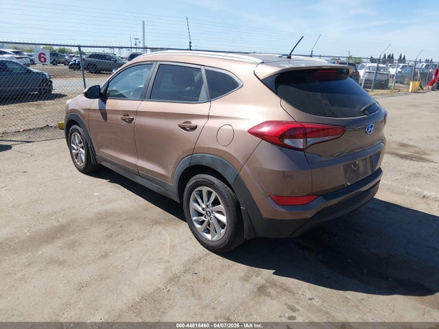 2016 HYUNDAI TUCSON KM8J33A4XGU159489 Photo 2