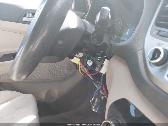2016 HYUNDAI TUCSON KM8J33A4XGU159489 Photo 5