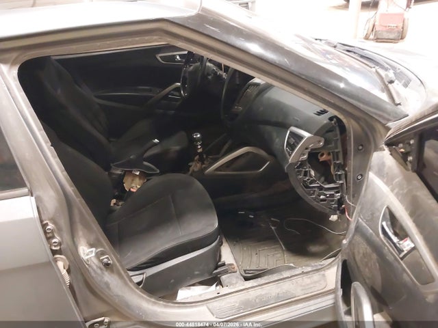2016 Hyundai Veloster Turbo მანქანა იყიდება აუქციონზე, vin: KMHTC6AE1GU268703, აუქციონის ნომერი: 44818474