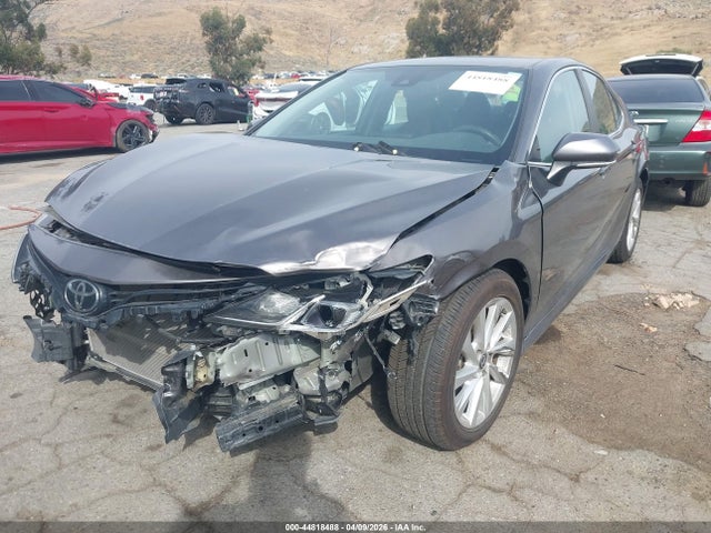 4T1R11AKXPU135141 Toyota CAMRY LE
