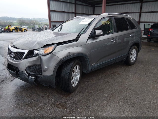 2012 Kia Sorento Lx V6 მანქანა იყიდება აუქციონზე, vin: 5XYKTDA24CG281449, აუქციონის ნომერი: 44818489