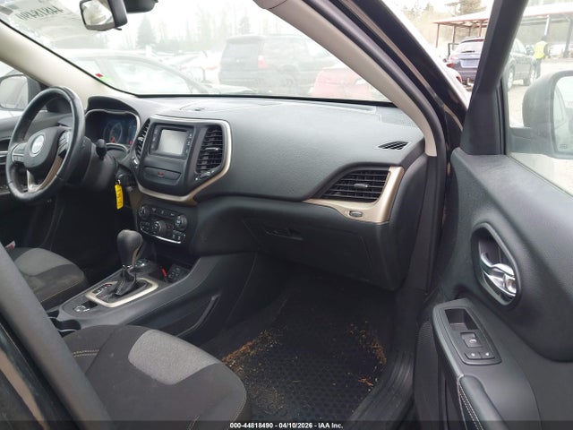 2016 JEEP CHEROKEE 1C4PJMAB1GW194855 Photo 4