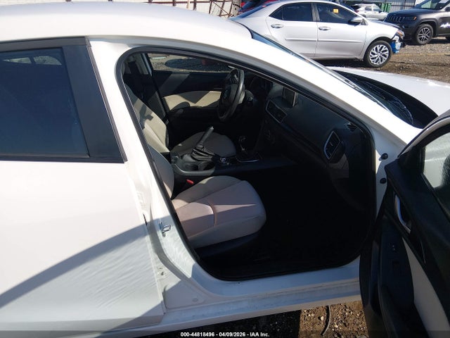 Продаж на аукціоні авто 2015 Mazda Mazda3 I Sport, vin: 3MZBM1U76FM178962, номер лоту: 44818496
