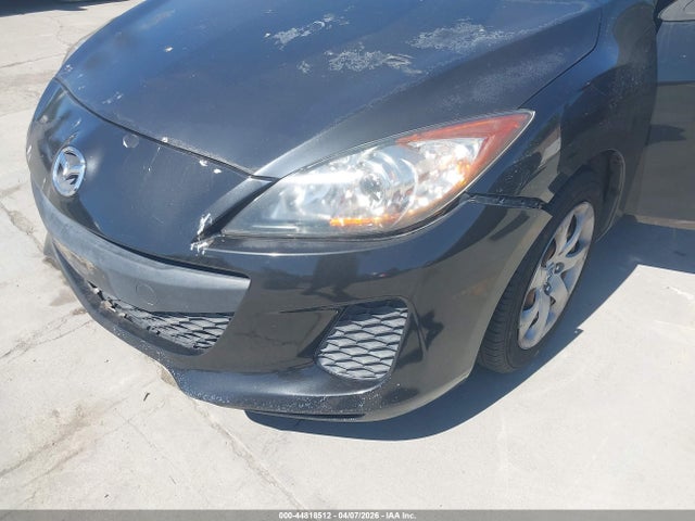 44818512 :رقم المزاد ، JM1BL1UF2C1525077 vin ، 2012 Mazda Mazda3 I Sport مزاد بيع